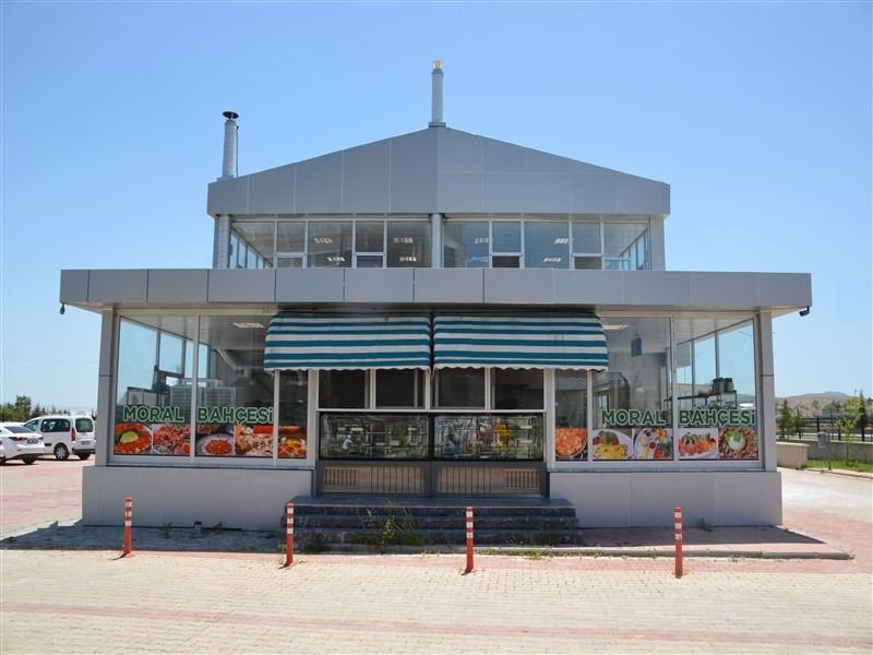 Afyon Polis Evi Moral Bahçesi restoranının dış cephesi