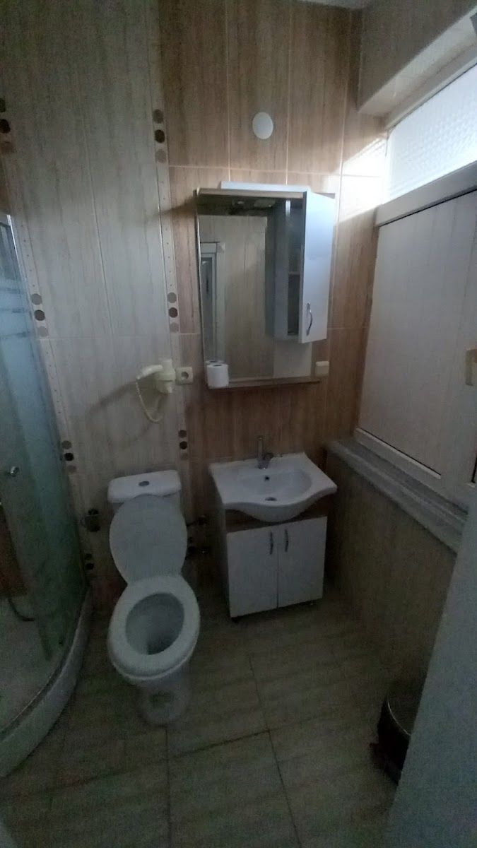 Amasra Polis Evi oda banyosu