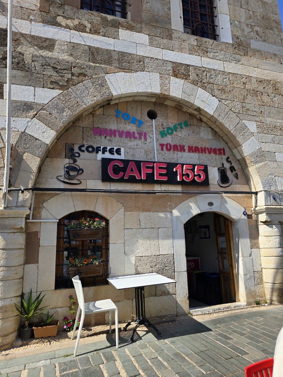 Liman Cafe'nin Cafe 155 tabelası