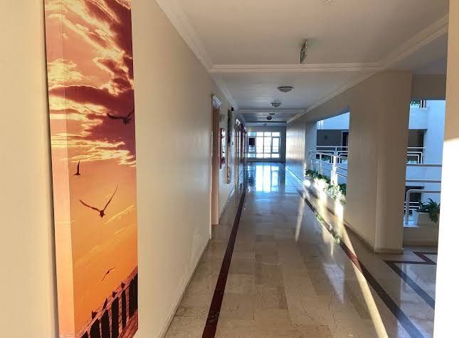 Antalya Polisevi kat koridoru