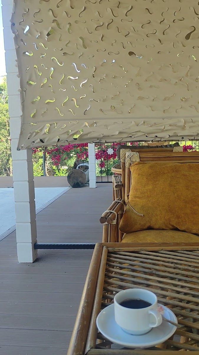 Armutalan Polis Evi'nde oturma köşesi