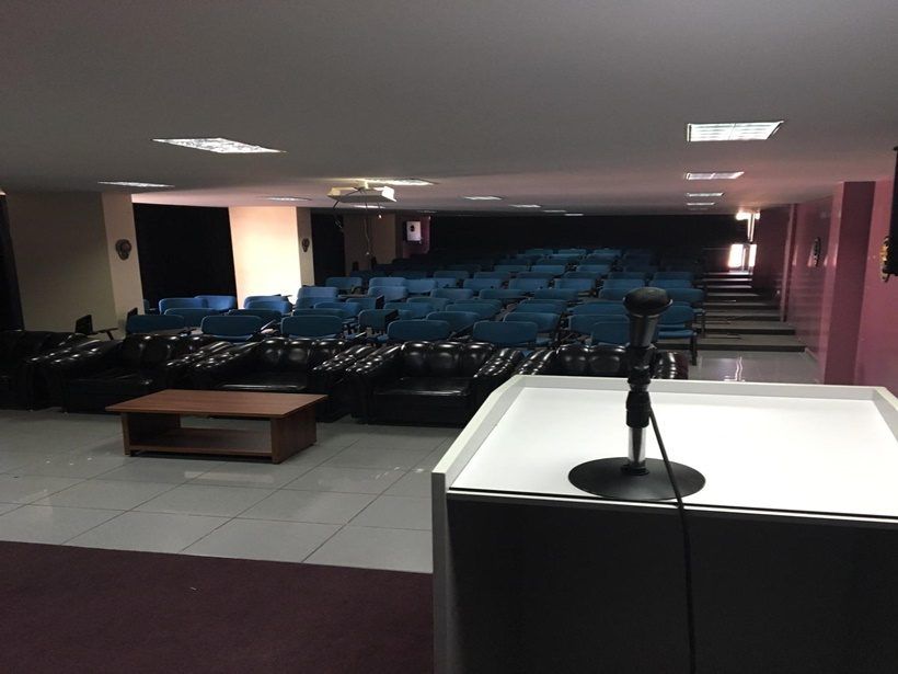 Artvin Polisevi konferans salonu
