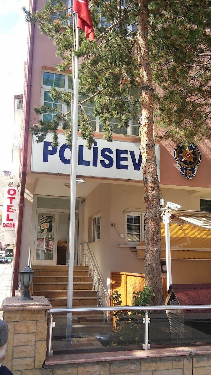 Bayburt Polisevi giriş tabelası