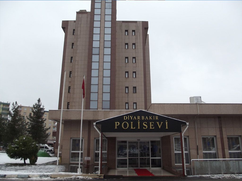 Diyarbakır Polis Evi fotoğraf 2