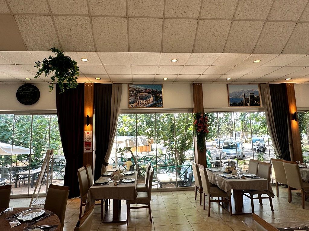 Döşemealtı Polis Sosyal Tesisleri restoranı