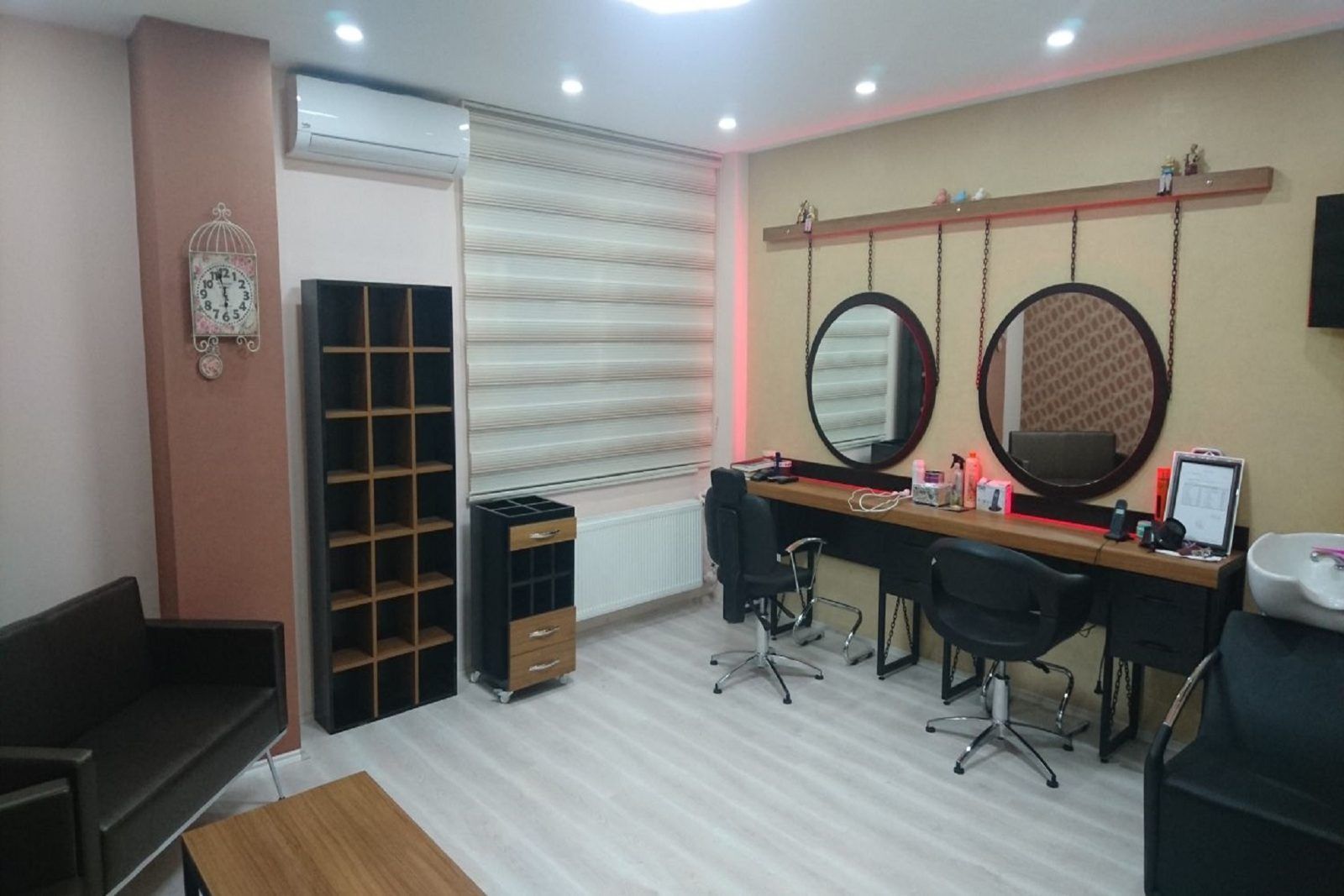 Erzincan Polisevi kuaför salonu