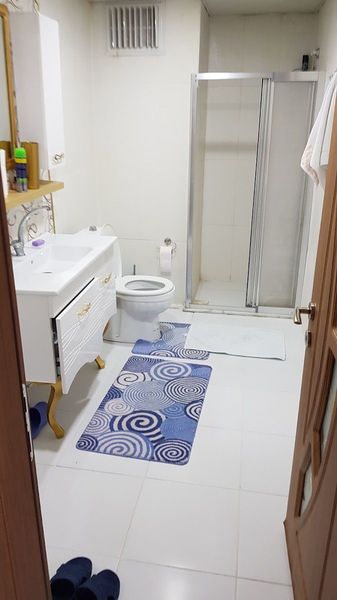 Hakkari Polisevi oda banyosu