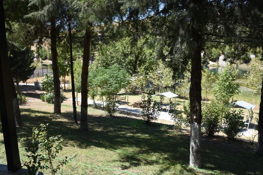 Kahramanmaraş Polisevi çamlık bahçesi