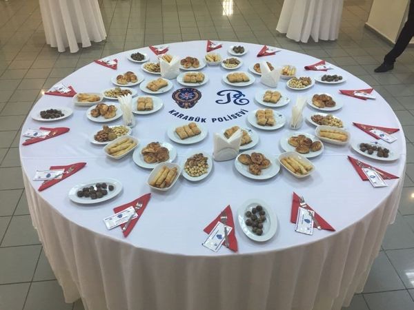 Karabük Polisevi davet masası düzeni