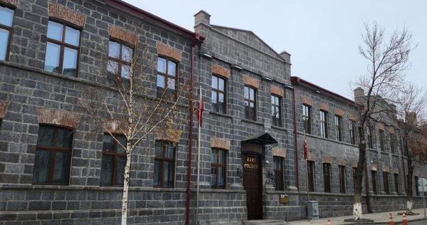 Kars Polis Evi
