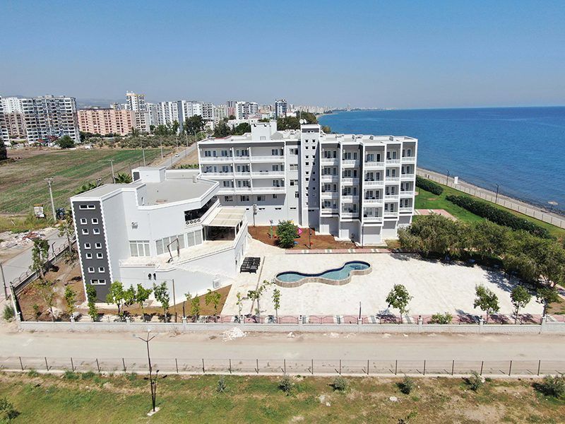 Mersin Tece Polisevi binası ve deniz