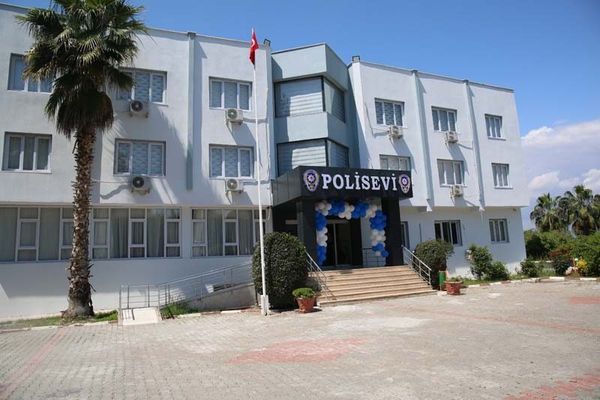 Osmaniye Polis Evi