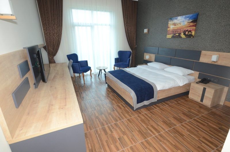 Rize Polisevi çift kişilik odası