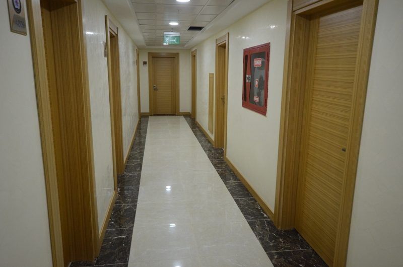 Rize Polisevi konaklama katı koridoru