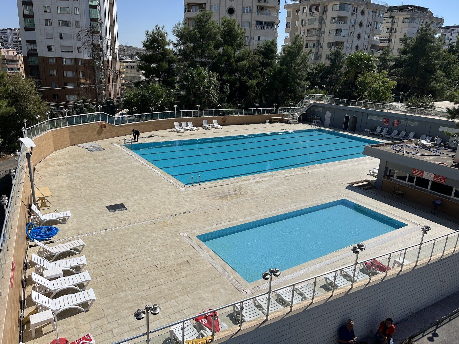 Şanlıurfa Polisevi yüzme havuzu