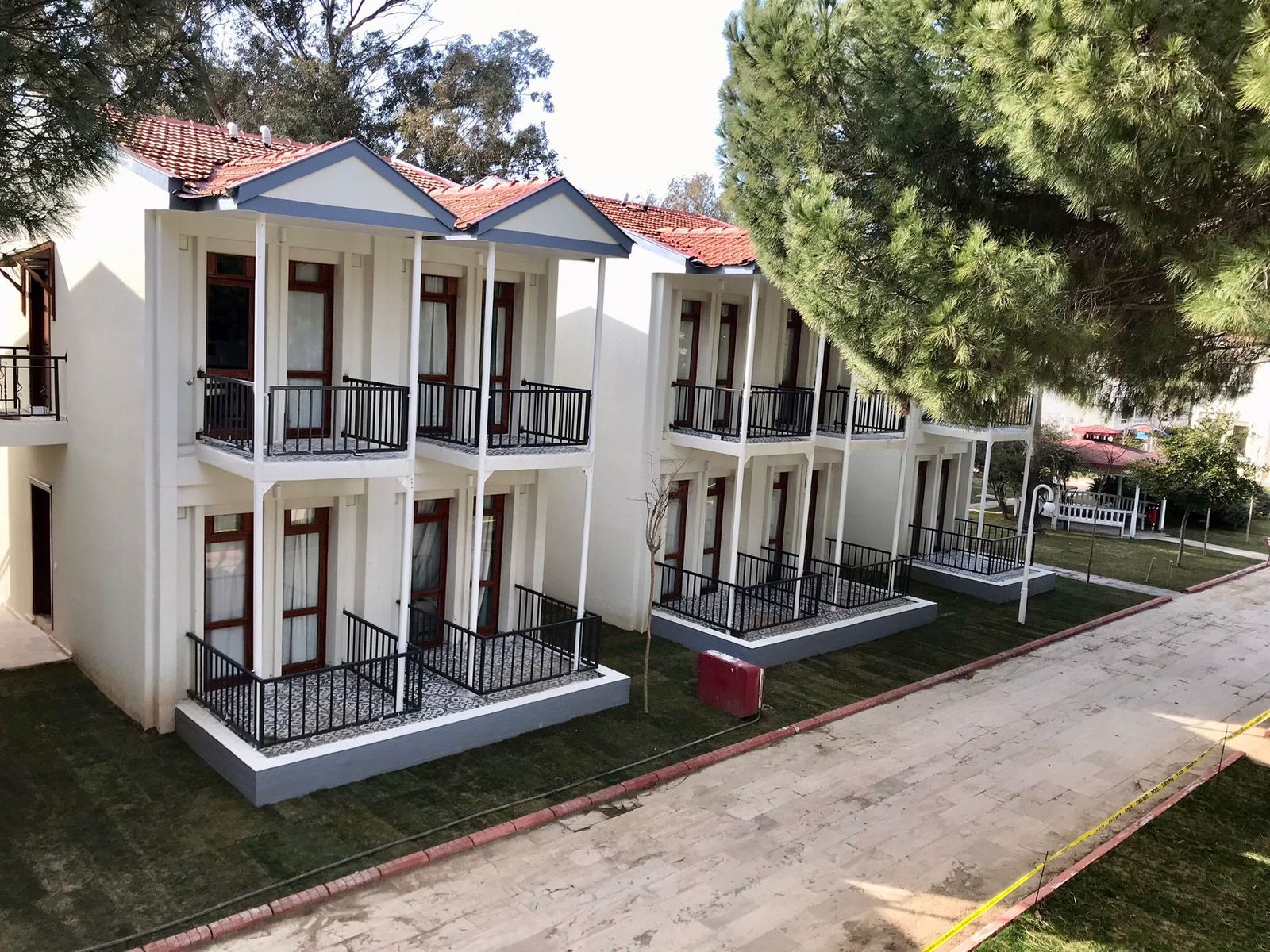 Seferihisar Polis Kampı'nda iki katlı konaklama bloğu