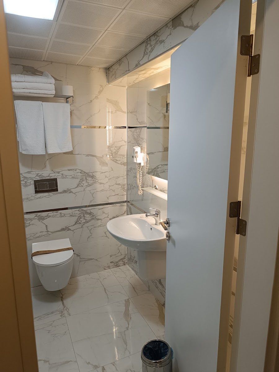 Sivas Polisevi banyosunda lavabo