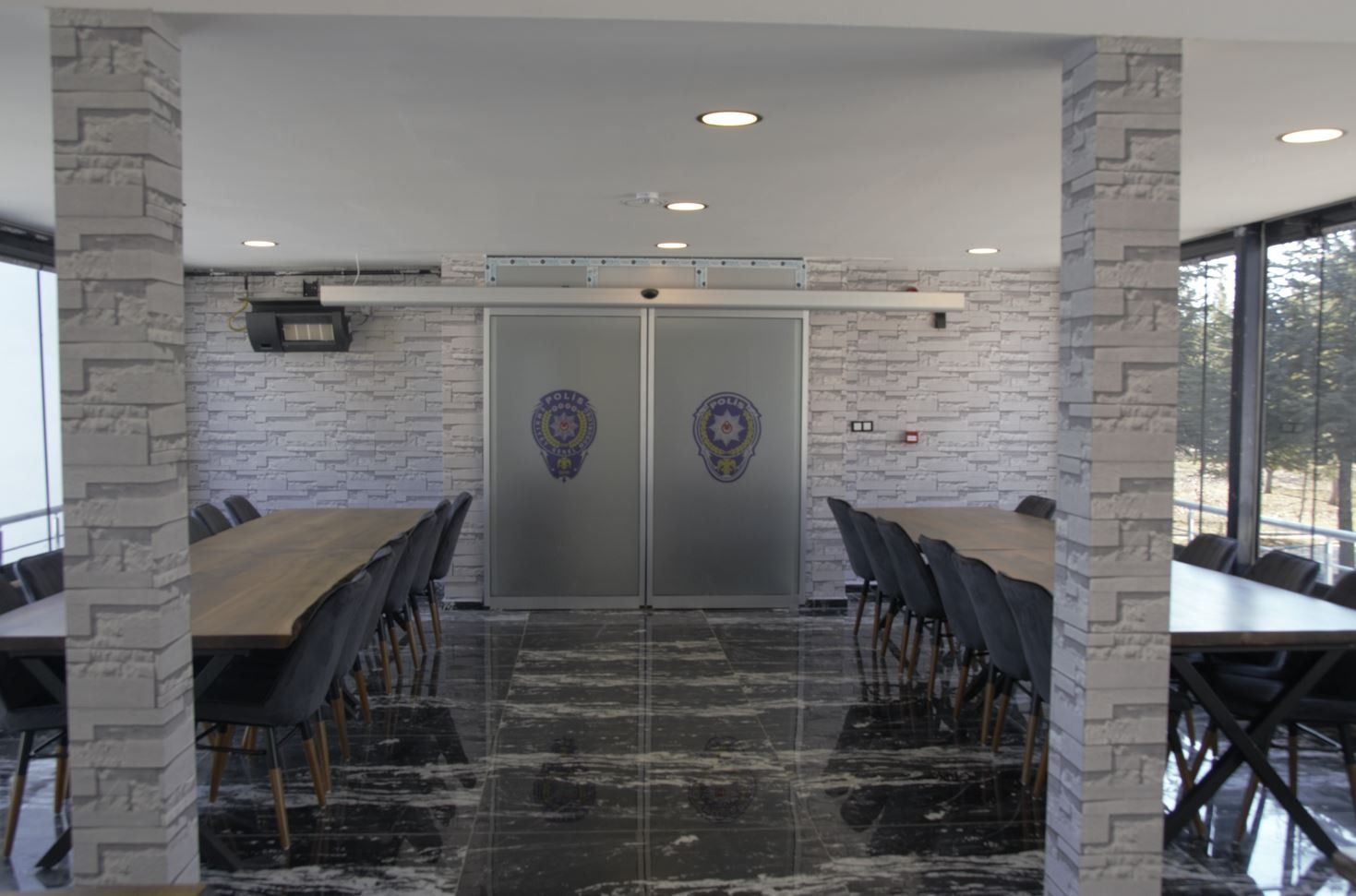 Tatvan Polis Evi toplantı ve yemek salonu